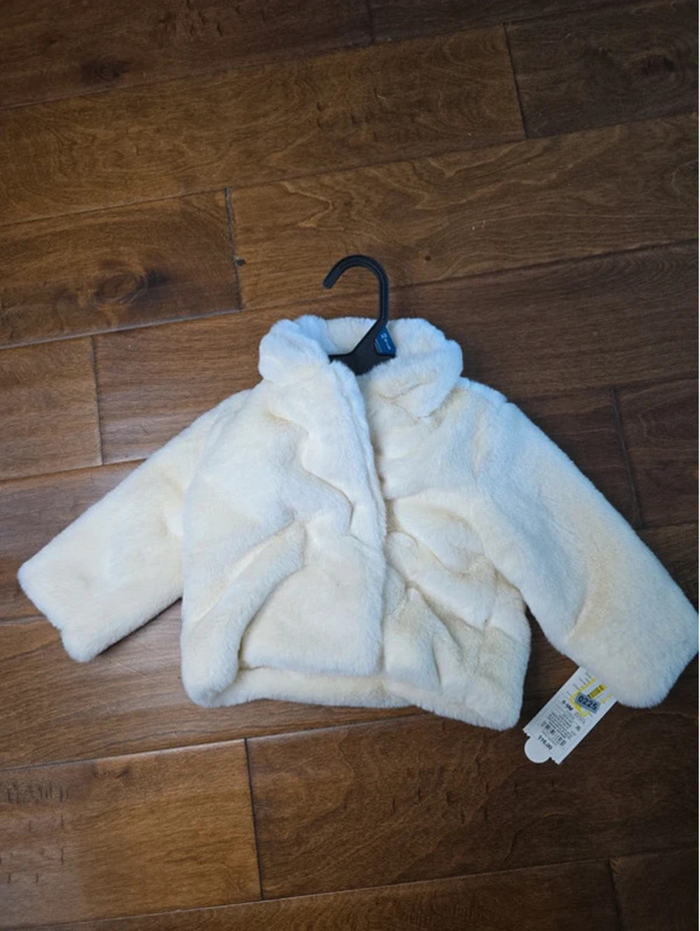 6 to 9m brand new coat from target item 225G2